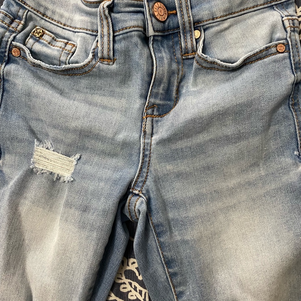 Girls Celebrity Pink, size 7, distressed, light denim wash